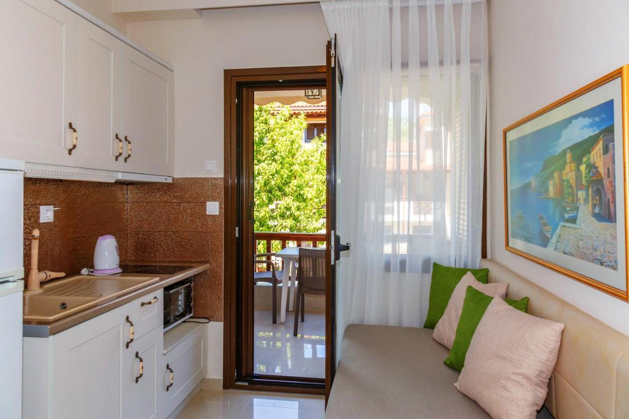 Apartments Kassandrinos-Maria Nikiti  Esterno foto