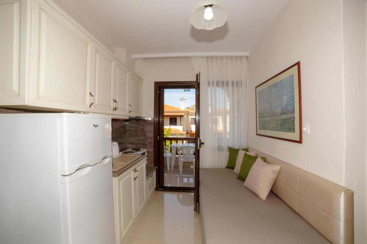 Apartments Kassandrinos-Maria Nikiti  Esterno foto